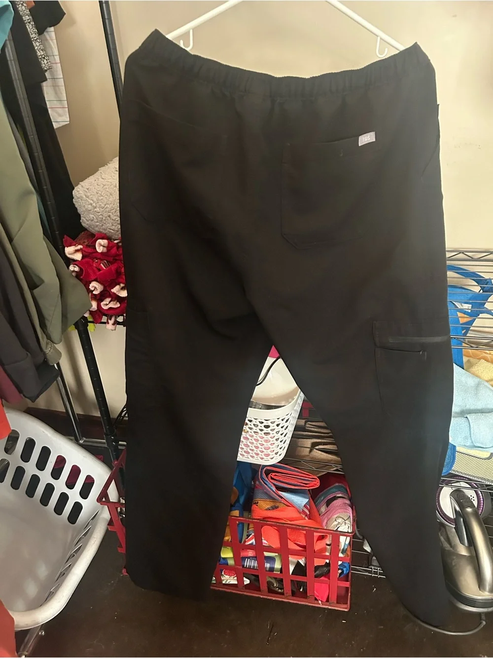 Men's Figs Cairo Straight-Leg Scrub Pant